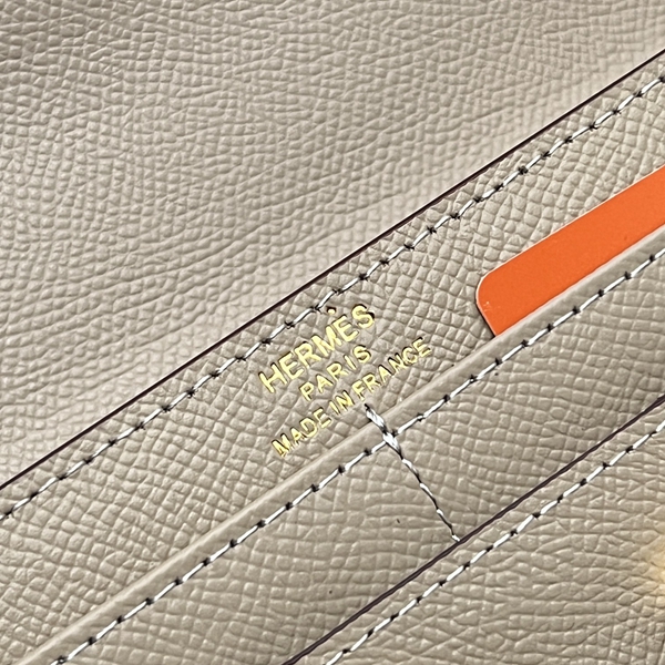 エルメス財布コピー着用イメージ